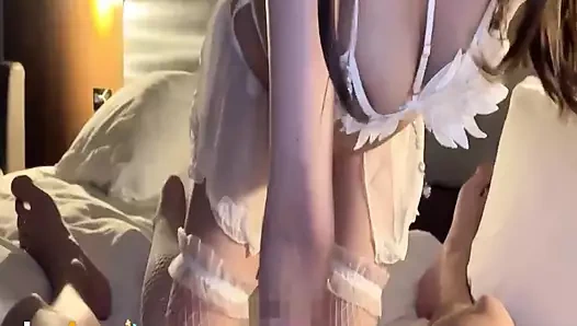 Fantastik porno yıldızı Leila Fujii'nin şekerli iç çamaşırı sansürsüz jav'in sert bir cennetine yol açıyor!