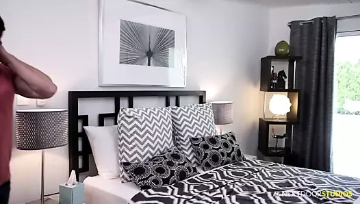 Düz kolej muscle iri parça barebacks eski kız kardeş