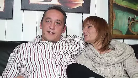 Oral seks ve kedi yalama ile üçlü - 2