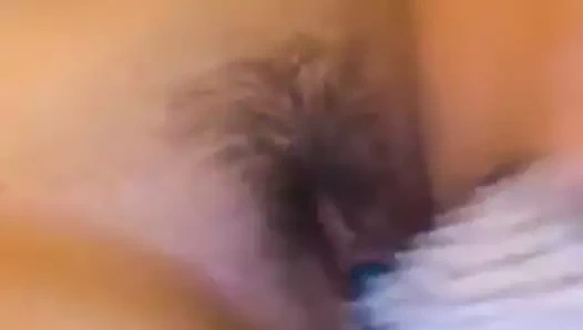 Erkek arkadaşımın beni becerebilmesi için eve gelmesini bekliyorum