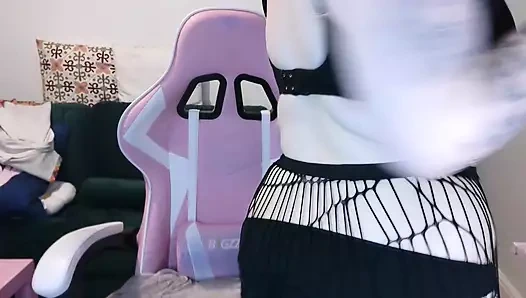 Striptiz yapan kamera kızı