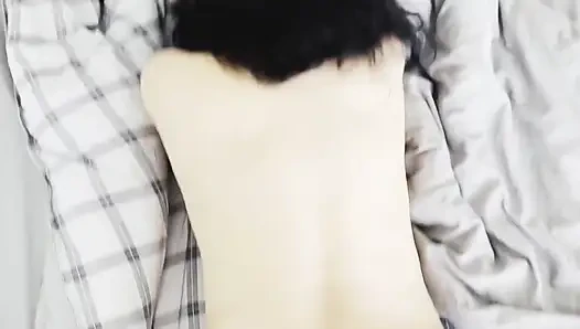 Üvey annem ilk anal seks için! Lezzetli tatlı göt!