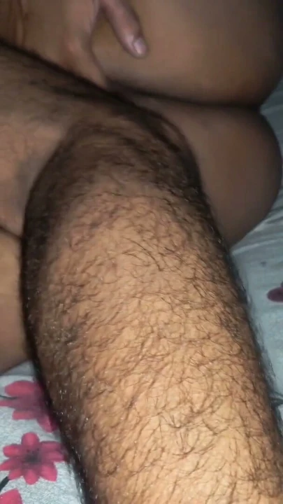 Desi bhabhi'yi eve çağırıp siktim | Bölüm 2