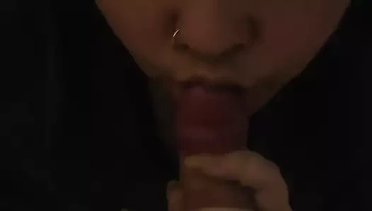 Amatör ev yapımı oral seks