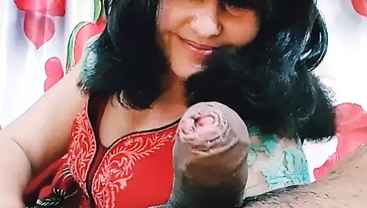 40'lı yaşlarındaki tatlı anne doğru yolu biliyor