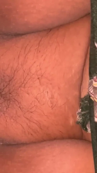 Rani bhabhi'yi komşu Amca 500 rupiye sikti | Bölüm 2
