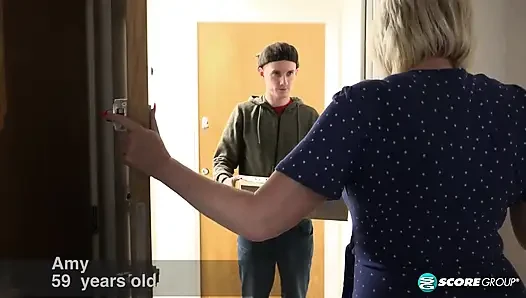 Kutunda ne var Amy?