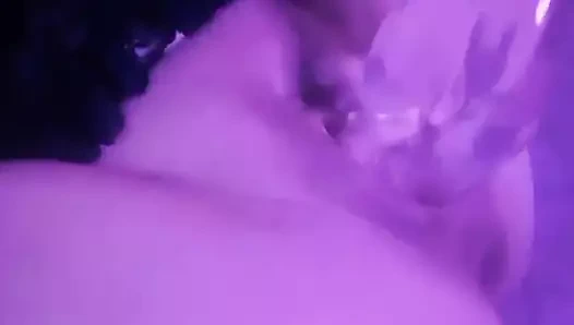 Gerçekten o açık yumruğu benim sıkı kedime sokmak zorunda kaldım.