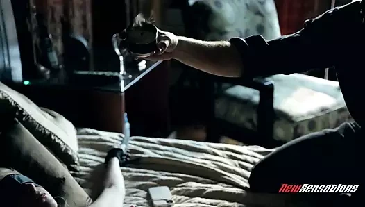 Penny Pax - Emma Marx'ın teslimiyeti