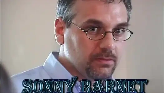 Bu harika İtalyan sürtük ile grup seks ve çifte penetrasyon