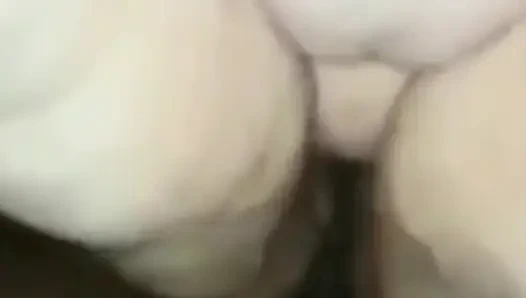 Polonyalı ssbbw dölü altına alıyor derin anal seks ve amcık sikişi