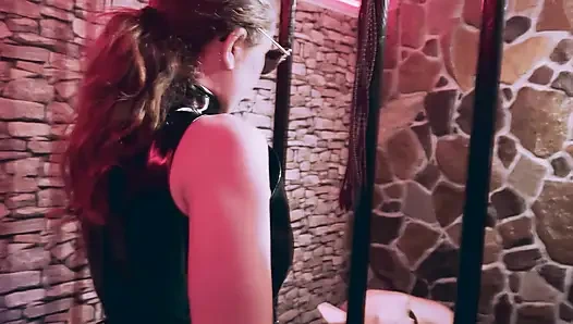 Sıkı götte büyük yarak - prion anal eğitim