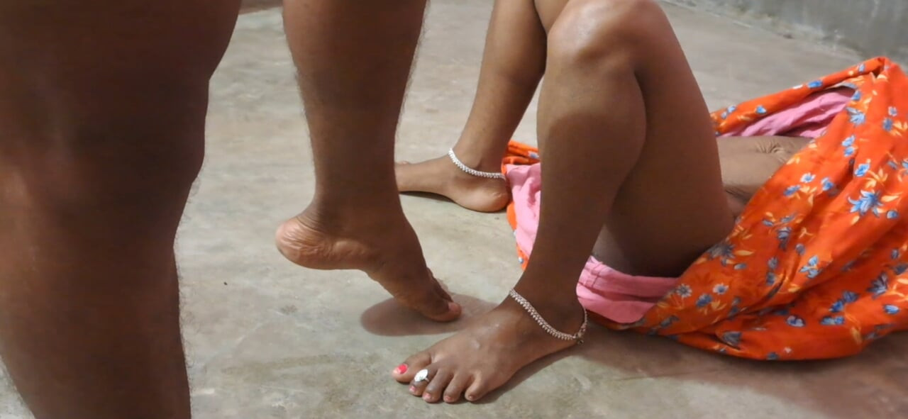 Süper seksi kız eski erkek arkadaşıyla sikişiyor