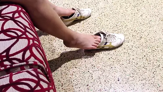 Bankada ayakkabı oyunu