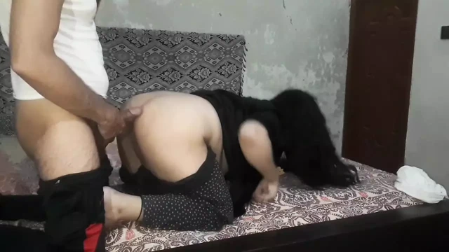 Üvey anne ve üvey evde yalnız ve seks