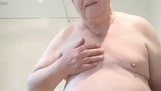 Memelere ve meme uçlarına zarar veriyor