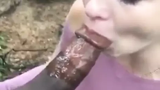 Yavaş oral seks beyaz boşalma