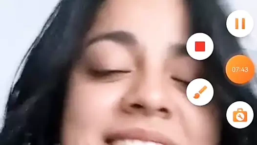 Görüntülü görüşmede ateşli seks