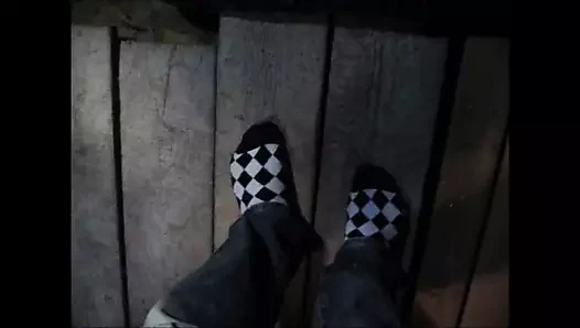 Ich warte auf dem Dachboden bis seine Frau schlaeft