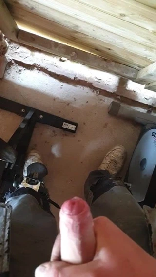 inşaat işçisi açık masturbasyon