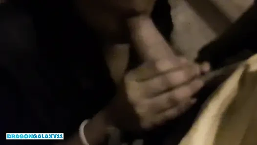 Halka açık bir sokakta dölleme ile anal seks