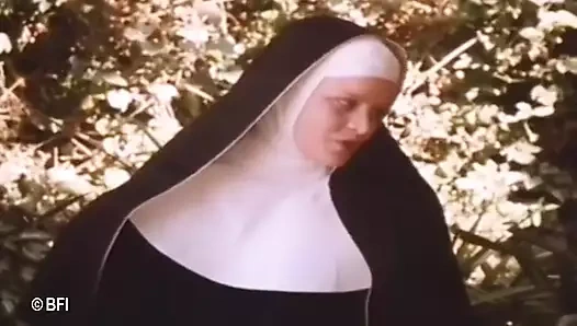 Geçmişten erotik porno macerası.