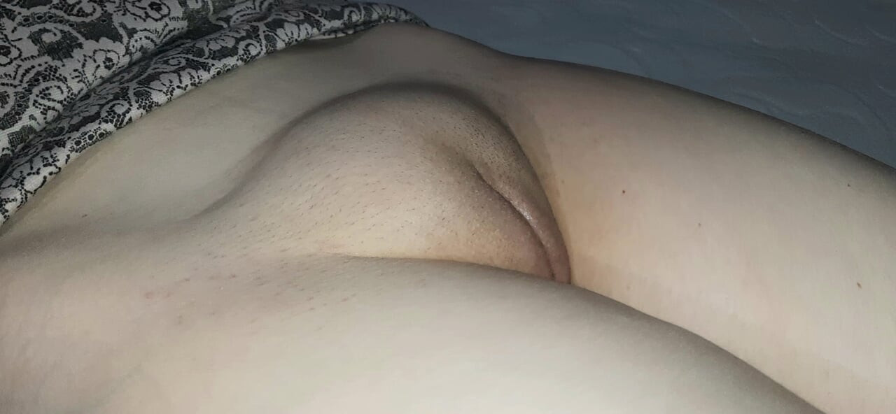 Seksi olgun üvey anneyi sikiyor