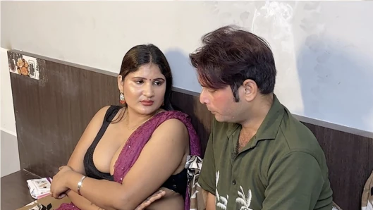 Hot girl calls her ex-boyfriend for sex after marriage