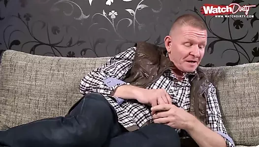 Wette verloren also musste ich meine Arsch hinhalten