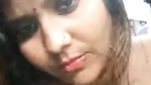 kolej çocuk ile Hint teyze