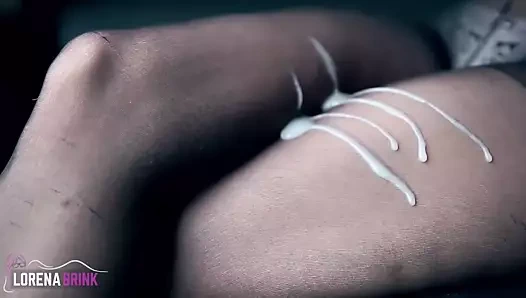 külotlu çorap üzerinde meni (cum lube)