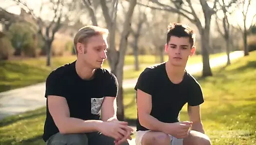 Sıcak amatör eşcinsel horoz 233