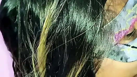 Üvey kız kardeş amcığı dölle dolana kadar sikilmek istiyor