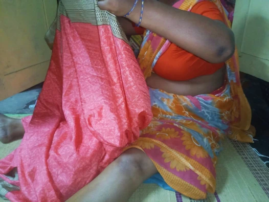 Tamil güzel göğüsler seks sesi