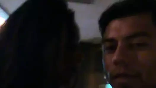 Vegas'ta götünü tokatlıyor