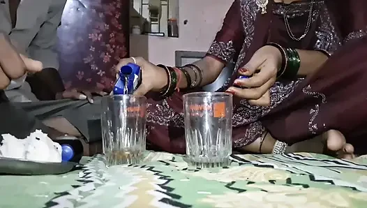 Step sister ko drink karake chaudah behen ki badi chhoot bade boobs