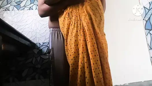 Üvey anne mutfakta seks yapıyor