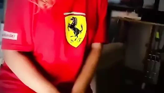 18 yaşındaki azgın Rus kız erkek arkadaşına sakso çekiyor