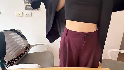 Lezbiyen olmanın nasıl bir his olduğunu ifade etmek için birbirimize dokunuyoruz