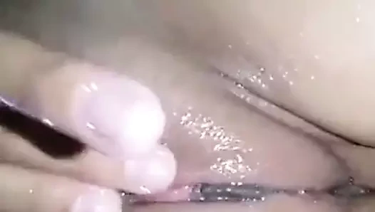 kız mastürbasyon yapmak