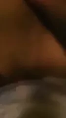 Desi kedi dövülerek tarafından beyaz horoz
