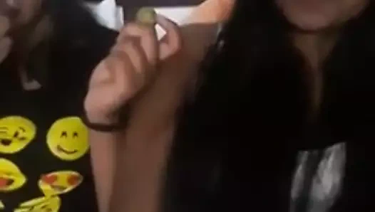 Seksi kız selfie yapıyor 25.mp40