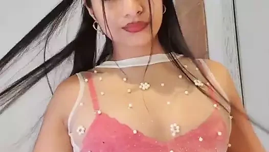 Güzel aşkım burada, seni bekliyorum!