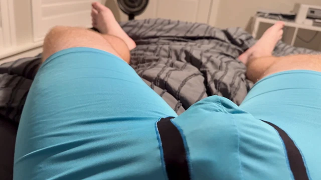 18 year old boy masterbateing
