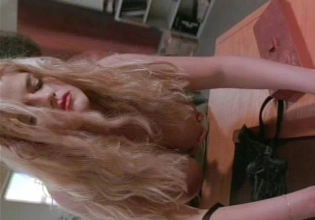 Anna nicole smith busty göğüsler scandalplanetcom