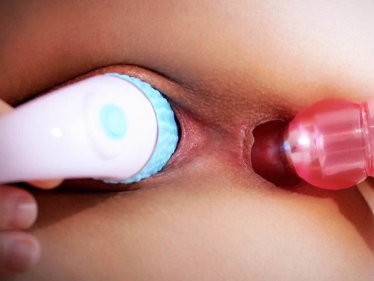 Esmer briz anal oyun