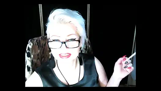 Satılık tatlı olgun karım-1... (Aimee ateşli orta yaşlı seksi kadın, diğer adıyla AimeeParadise)