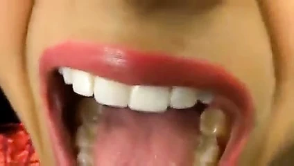 Tanrıça alçakgönüllülükle durdurulamaz dev