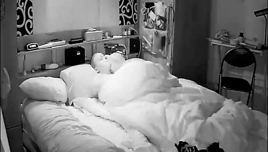 yatmadan önce mastürbasyon yaparım