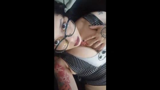 Yakın çekim: ıslak amımla oynamak